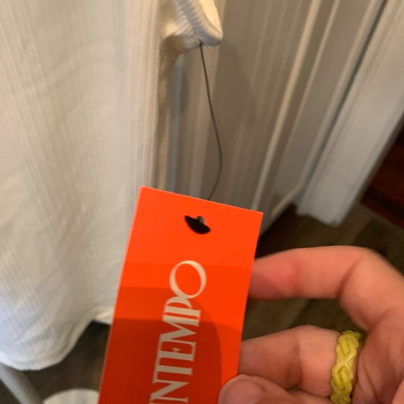 Intempo  mock turtle cutout top. NWT . Retail 37‎ - Picture 2 of 6